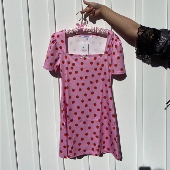 Short Sleeve Square Collar Strawberry Print Dress - Picture 7 of 9